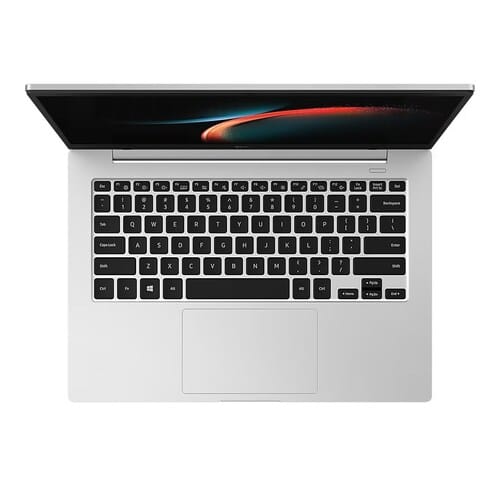 삼성전자 갤럭시북3 고 5G NT345XPA-K14A 위에서 본 모습